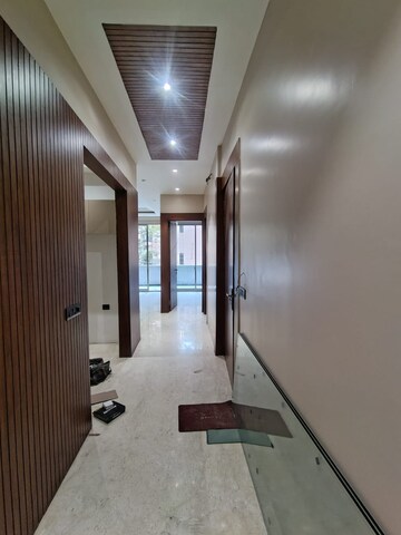 Building Lobby in 3 BHK Builder Floor at Chittaranjan Park – for Rent