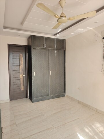 Bedroom in 3 BHK Builder Floor at Sector 15a – for Rent