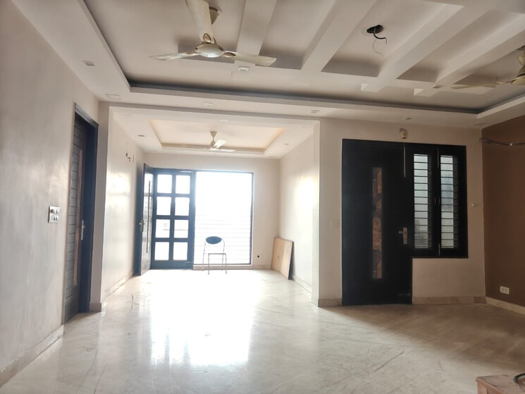 Living Room, sector 15a 3 Bedroom 2250 Sq.Ft. Builder Floor In Sector 15a Faridabad 9663508