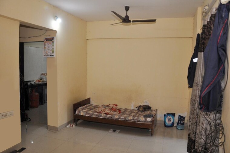 Bedroom, suyog-chs-tilak-nagar 1 Bedroom 400 Sq.Ft. Apartment In Tilak Nagar Mumbai 9663499