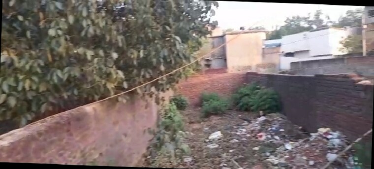 Balcony, kathal more road Commercial Land 1305 Sq.Ft. In Kathal More Road Ranchi 9663396