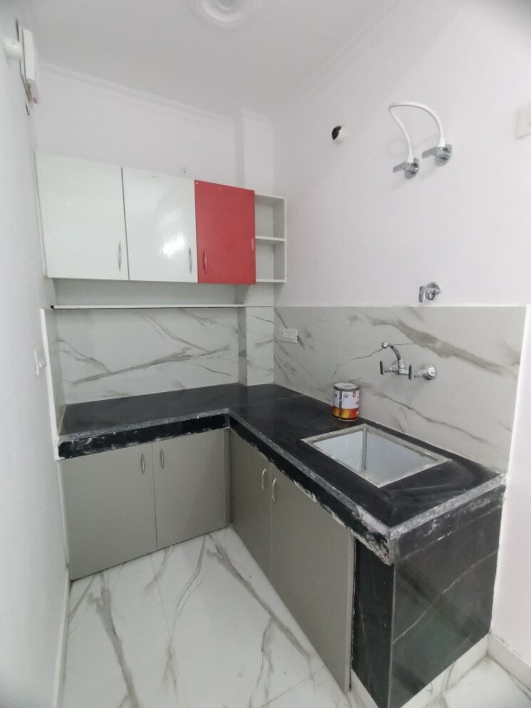 Kitchen, saket 1 Bedroom 500 Sq.Ft. Builder Floor In Saket Delhi 9663585