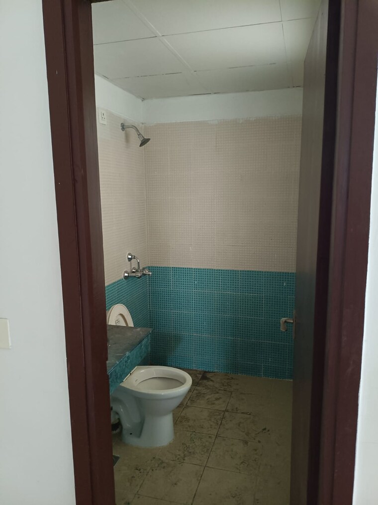 Bathroom, bptp-park-81 2 Bedroom 1250 Sq.Ft. Apartment In Sector 81 Faridabad 9663545
