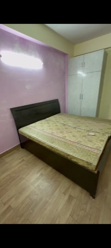 Bedroom in 2.5 BHK Apartment at RWA Apartments Sector 53, Sector 53 – for Rent