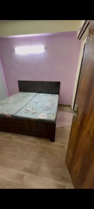 Bedroom in 2.5 BHK Apartment at RWA Apartments Sector 53, Sector 53 – for Rent