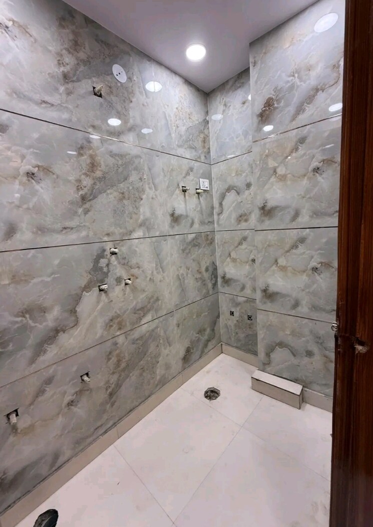 Bathroom, sahastradhara road 4 Bedroom 2546 Sq.Ft. Independent House In Sahastradhara Road Dehradun 9663616
