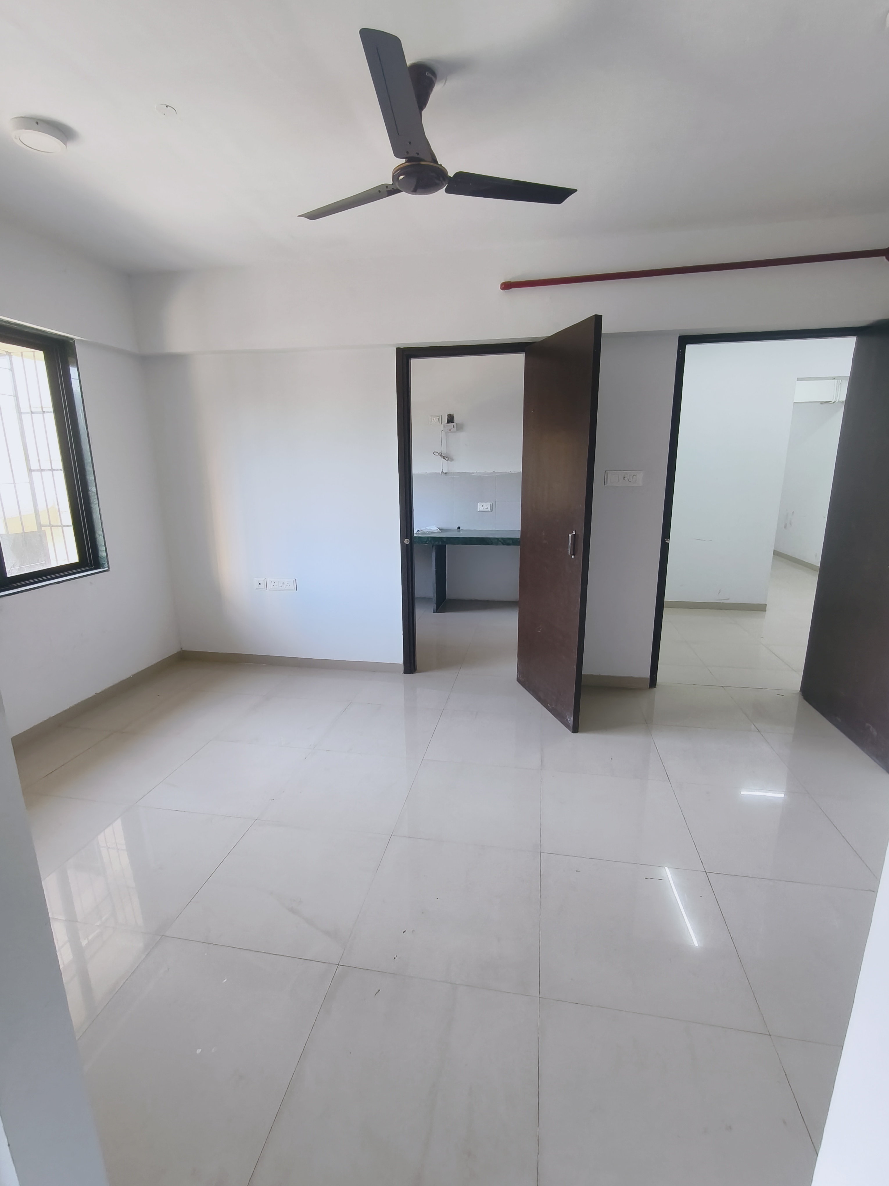 1 BHK + Extra Room Apartment For Rent in Highland Pearl