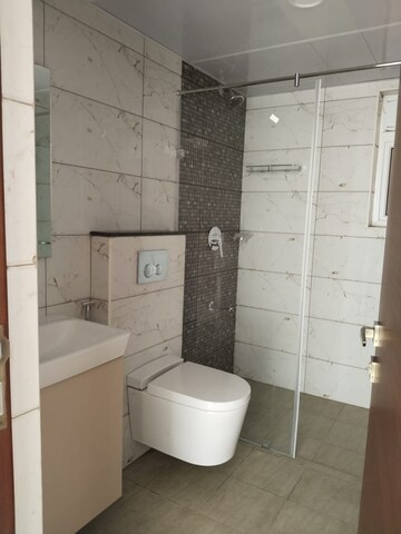 Bathroom in 3 BHK Apartment at Epitome Elan, Jp Nagar Phase 8 – for Rent