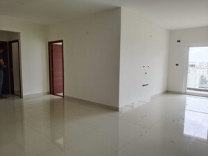 Room in 3 BHK Apartment at Epitome Elan, Jp Nagar Phase 8 – for Rent