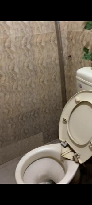 Bathroom in 1 RK Villa at Sector 29 – for Rent