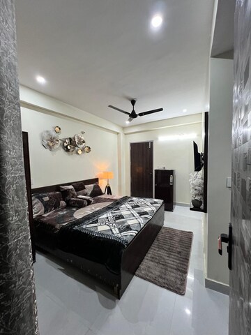 Bedroom in 1 RK Builder Floor at IFS Apartment, Sector 56 – for Rent