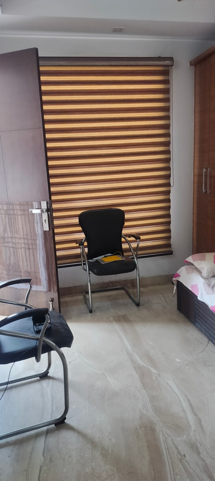 Room, janakpuri 2 Bedroom 900 Sq.Ft. Builder Floor In Janakpuri Delhi 9663719