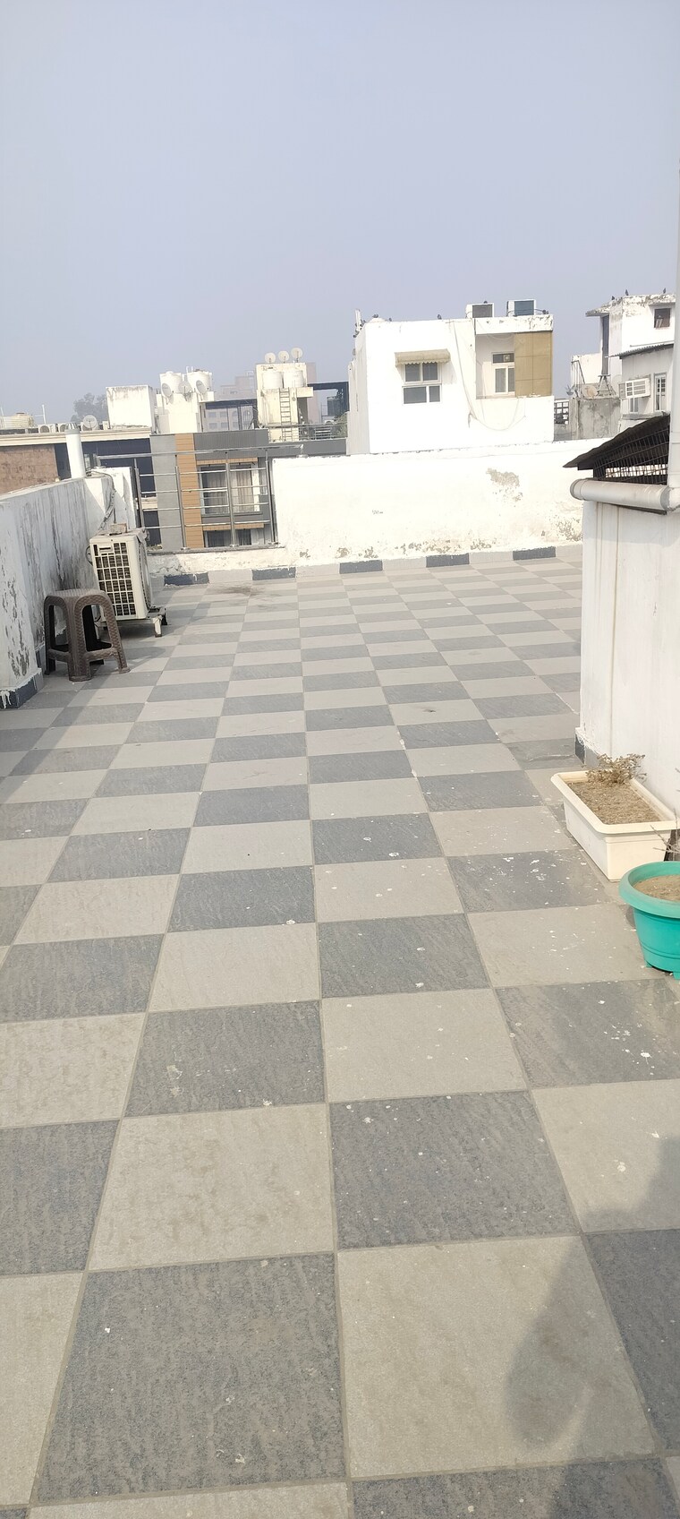 Terrace, janakpuri 2 Bedroom 900 Sq.Ft. Builder Floor In Janakpuri Delhi 9663719