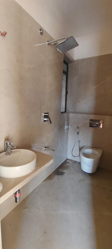Bathroom in 1 BHK Apartment at Goghari Mansion CHS, Santacruz West – for Rent