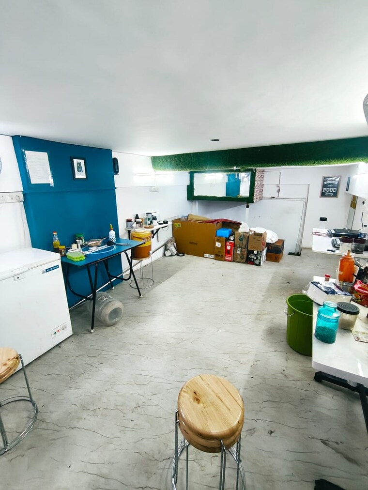 Team Area, swastik-residency-1 Commercial Shop 420 Sq.Ft. In Ghodbunder Road Thane 9663738