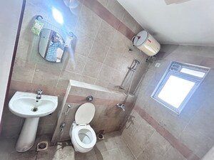 Master Bedroom in Studio Apartment at Amanora Metro Tower, Hadapsar – for Rent