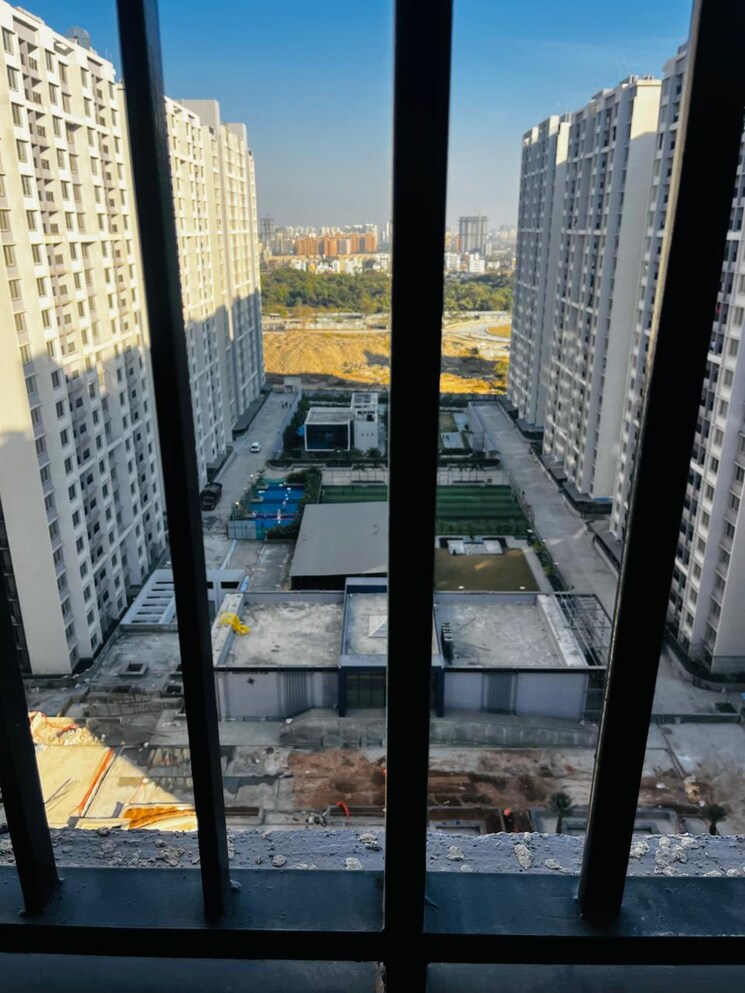 Swimming Pool, hinjewadi 2 Bedroom 850 Sq.Ft. Apartment In Hinjewadi Pune 9663745