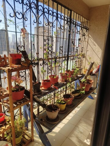 Balcony in 5 BHK Apartment at Matunga – for Sale