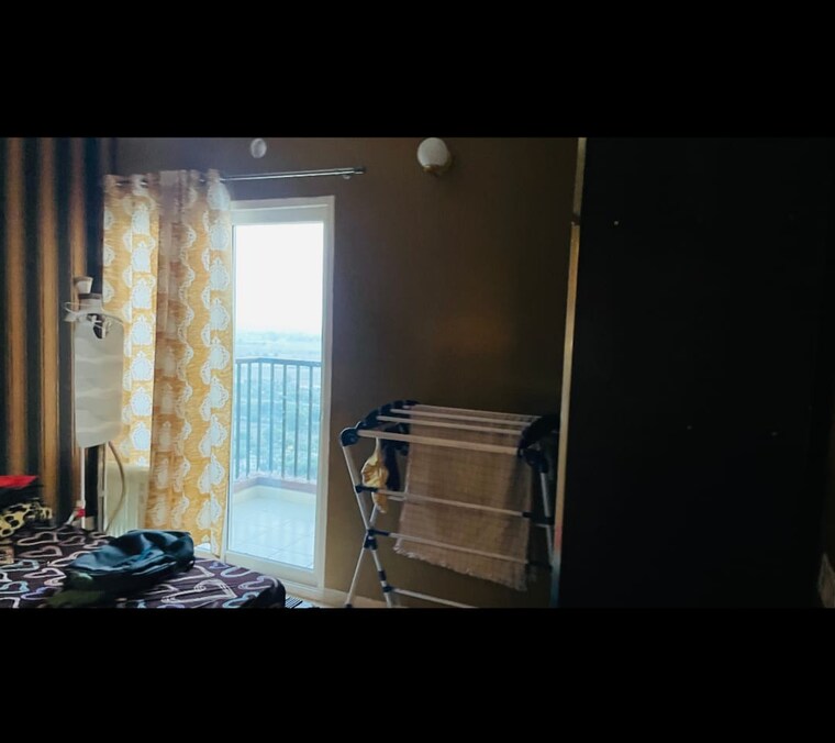 Bedroom, gaur-yamuna-city-16th-park-view 4 Bedroom 1950 Sq.Ft. Apartment In Gaur Yamuna City Greater Noida 9663768