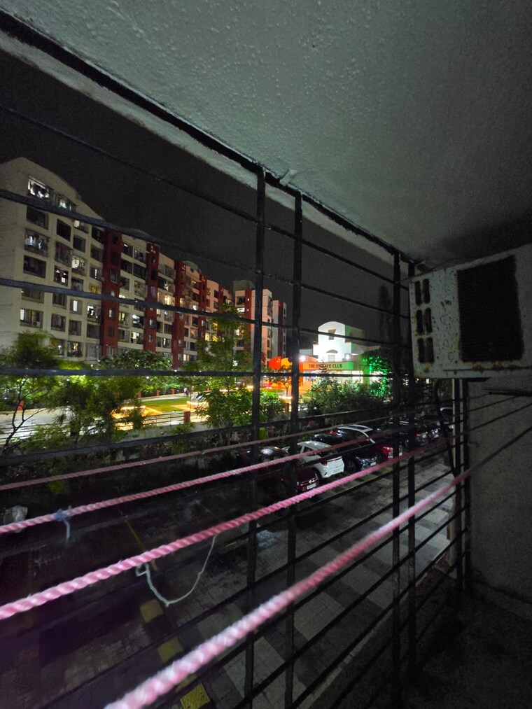 Balcony, bhoomi-rock-enclave 2 Bedroom 950 Sq.Ft. Apartment In Kandivali West Mumbai 9663780