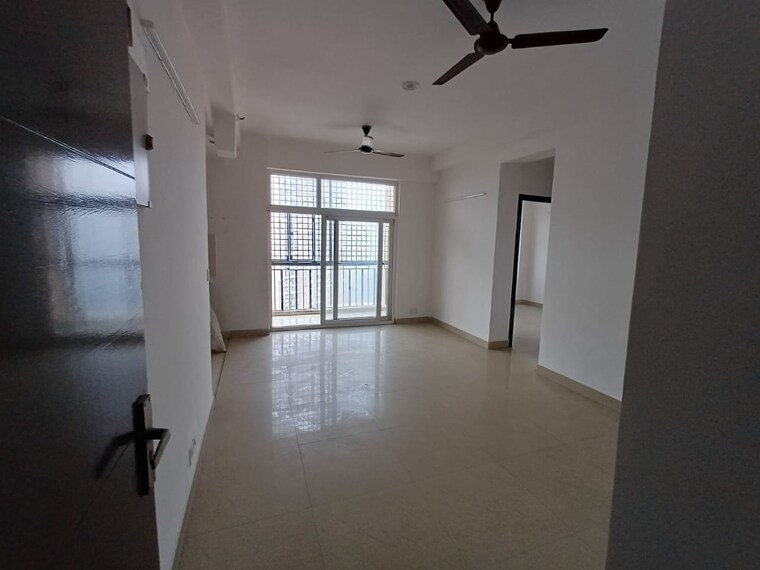 Room, amrapali-zodiac 4 Bedroom 2300 Sq.Ft. Apartment In Sector 120 Noida 9663787