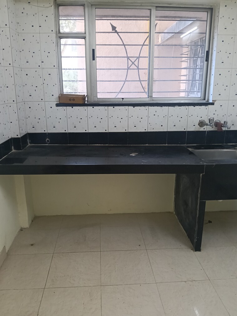 Kitchen, spring-glory-co-operative-society 1 Bedroom 550 Sq.Ft. Apartment In Kharadi Pune 9663848