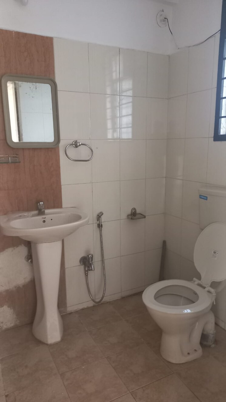 Bathroom, archana-hill-town 2 Bedroom 1200 Sq.Ft. Apartment In Kondhwa Pune 9663854
