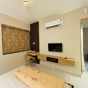 Bedroom in Studio Apartment at Ocean Golden I, Amrapali Leisure Valley – for Rent