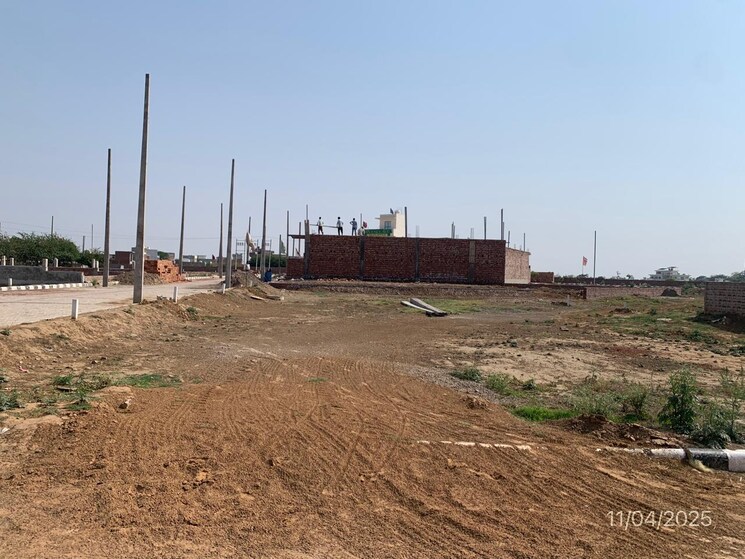 undefined, dera bassi  100 Sq.Yd. Plot In Dera Bassi Mohali 9663868