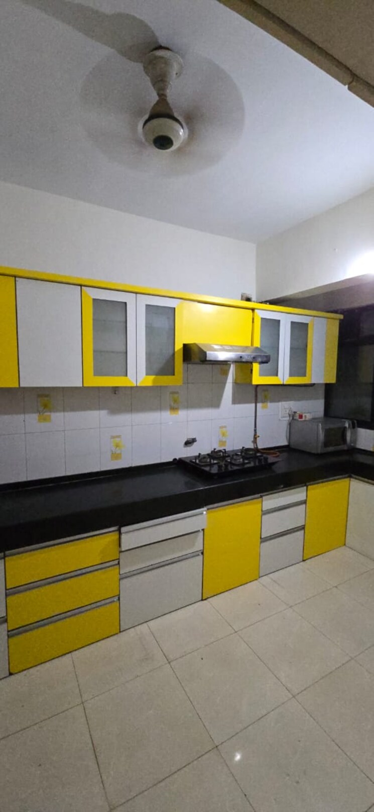 Kitchen, magarpatta-daffodils-apartment 2 Bedroom 1000 Sq.Ft. Apartment In Hadapsar Pune 9663876