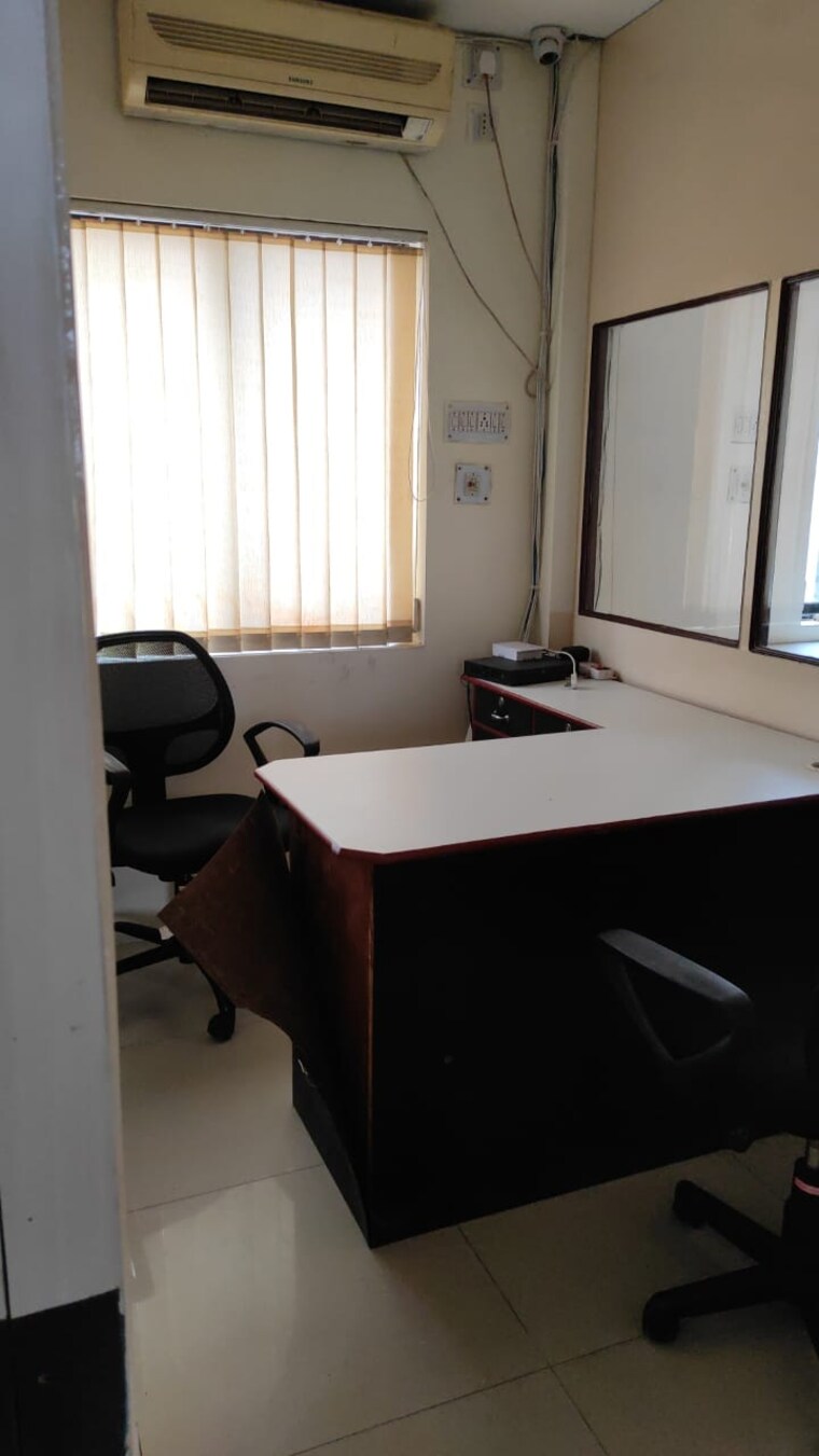 Team Area, salt lake sector v Commercial Office Space 1700 Sq.Ft. In Salt Lake Sector V Kolkata 9663906