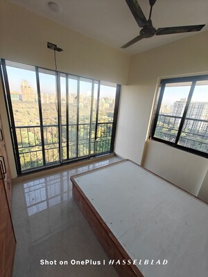 Room in 3 BHK Apartment at Lodha Versova, Versova – for Rent