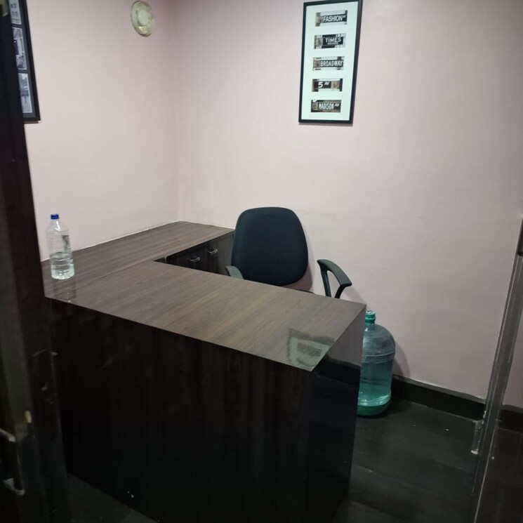 Team Area, camac street Commercial Office Space 500 Sq.Ft. In Camac Street Kolkata 9663949