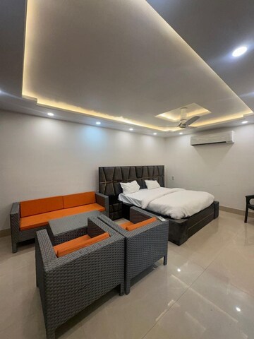 Master Bedroom in 1 BHK Builder Floor at Saket – for Rent