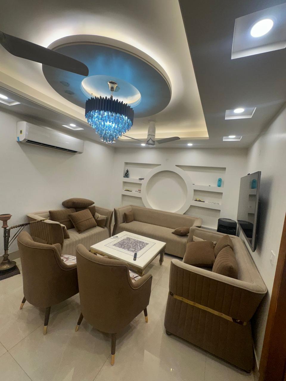 1 BHK Builder Floor For Rent in Saket