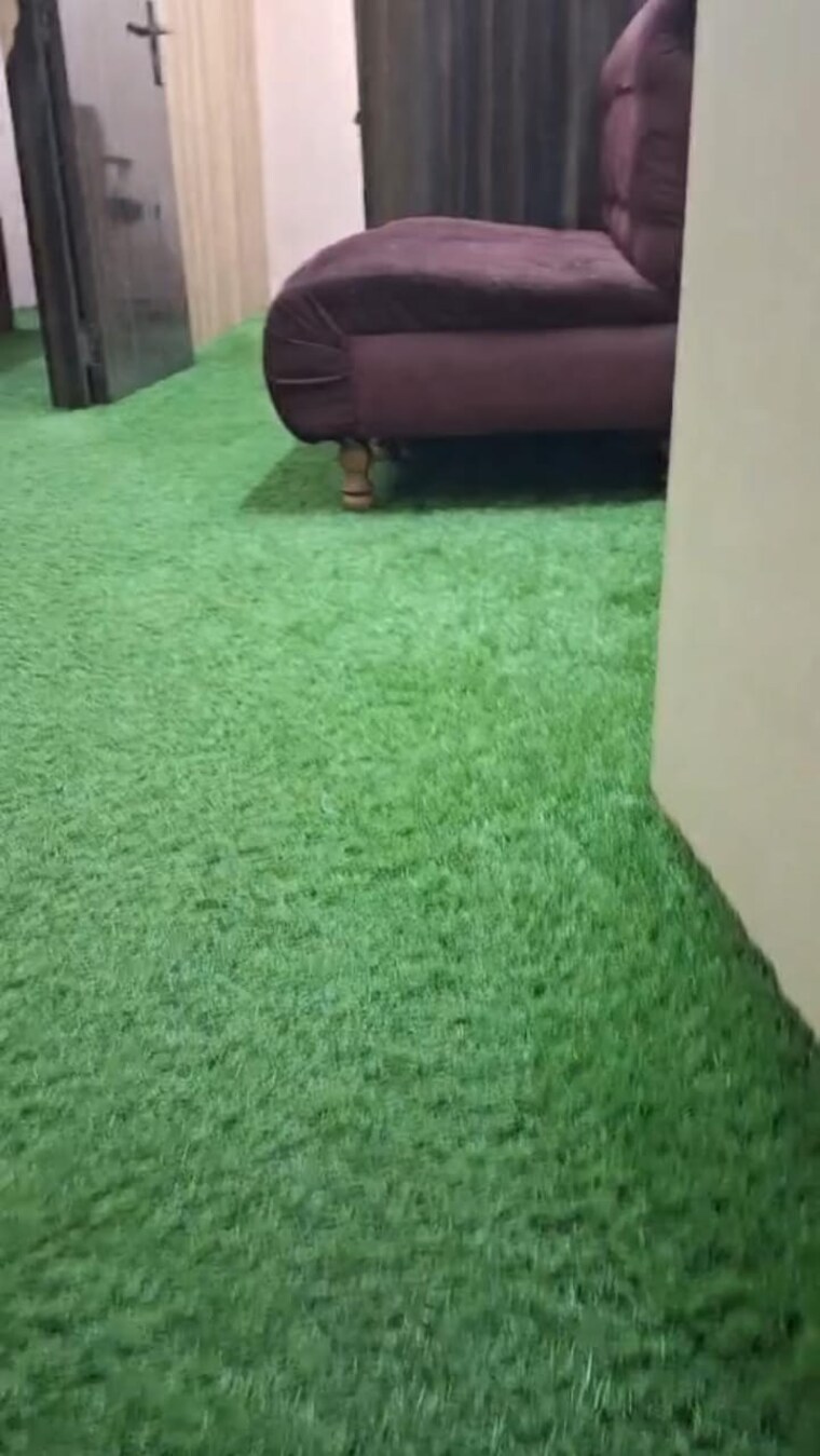 Garden, camac street Commercial Office Space 500 Sq.Ft. In Camac Street Kolkata 9663949