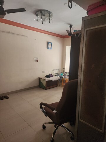 Bathroom in 2 BHK Apartment at Mulund Tulip CHS, Mulund West – for Sale
