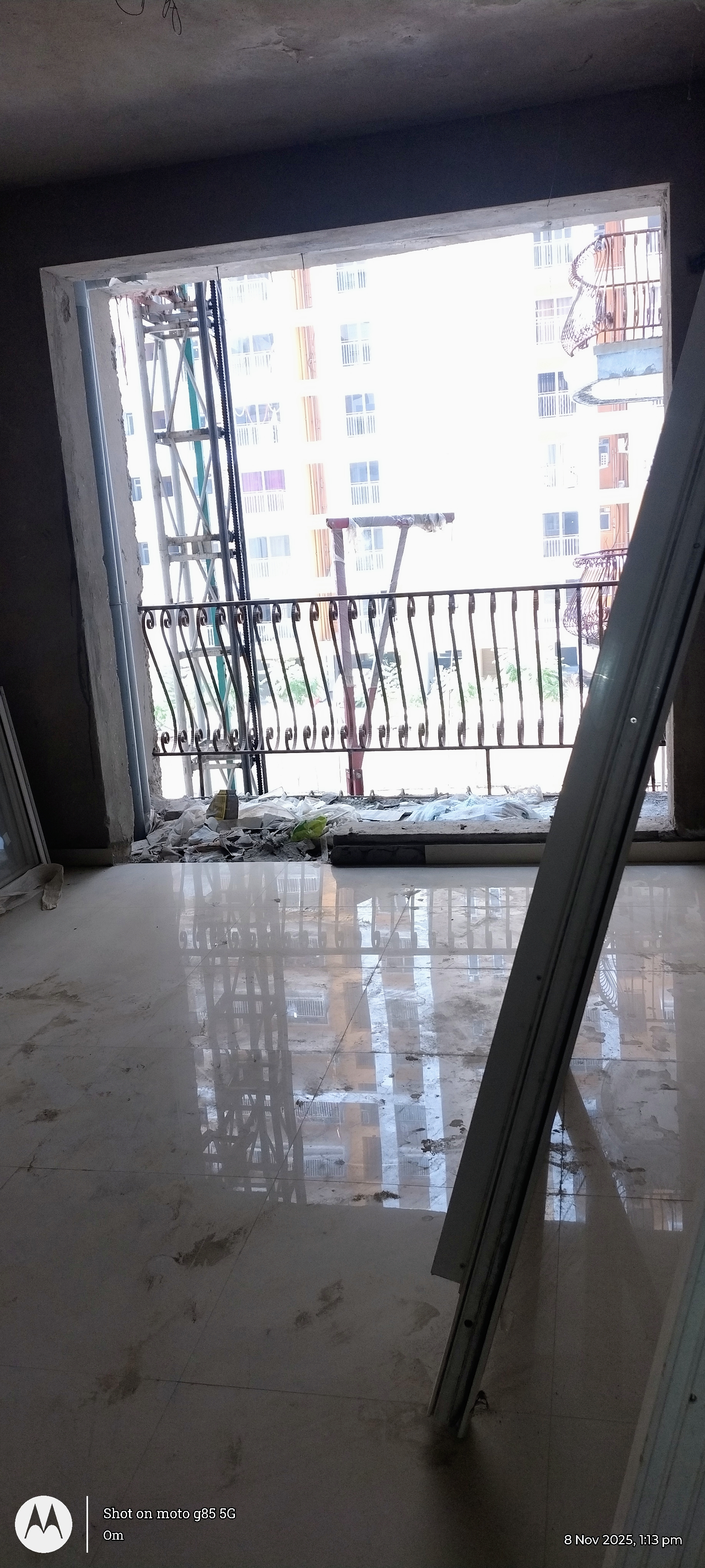 2 BHK Apartment For Sale in Grand Omaxe