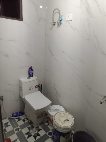 Bathroom in 1 BHK Builder Floor at Saket – for Rent