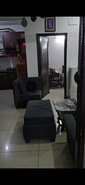 Team Area in 2.5 BHK Apartment at Ajnara Le Garden, Sector 16b Greater Noida – for Rent