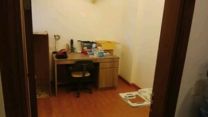 Bedroom in 1 BHK Apartment at Central Park Resorts, Sector 48 – for Sale