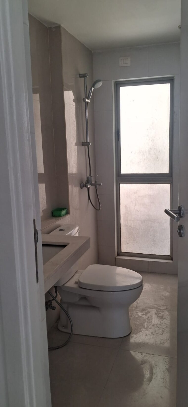 Bathroom, hiranandani-club-meadows 2 Bedroom 1250 Sq.Ft. Apartment In Bannerghatta Bangalore 9664033