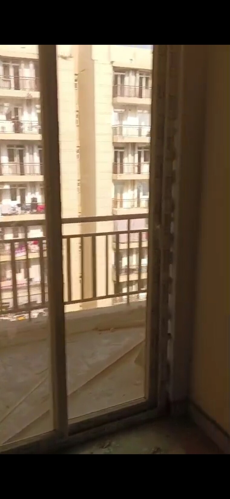 Room, aims-greens-avenue 2.5 Bedroom 1150 Sq.Ft. Apartment In Sector 4 Greater Noida Greater Noida 9664065