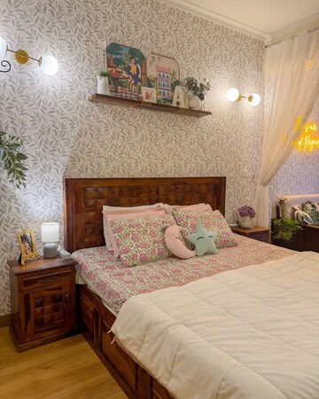 Bedroom in 2 BHK Apartment at Lodha Parkside, Worli – for Rent