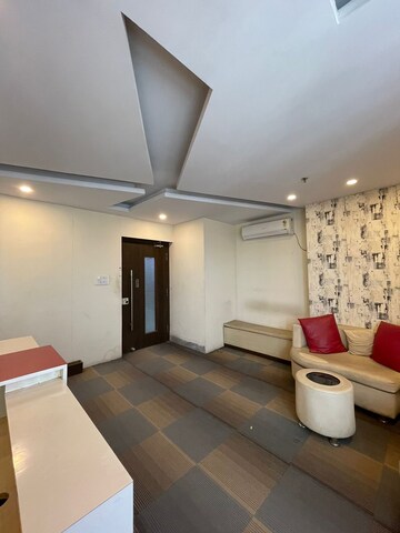 Bedroom in  Office Space at Park Street – for Rent