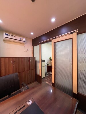 Bedroom in  Office Space at Park Street – for Rent