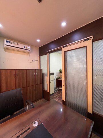 Bedroom in  Office Space at Park Street – for Rent