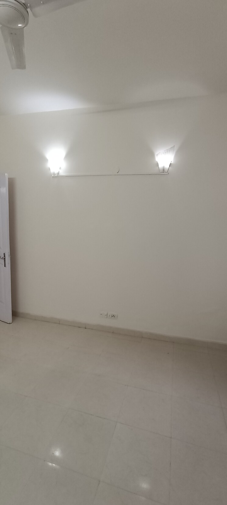 Room, tulip-orange 3 Bedroom 1437 Sq.Ft. Apartment In Sector 70 Gurgaon 9664078