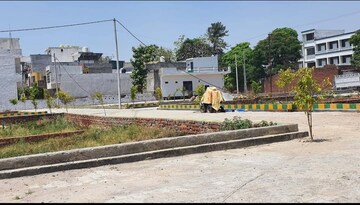  Plot For Sale in Bharat City, Duhai