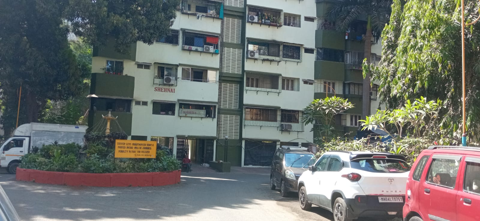 1 BHK Apartment For Rent in Lok Puram